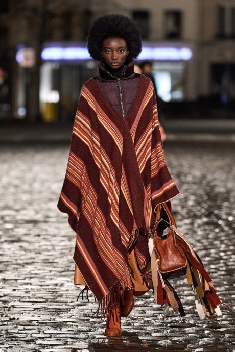 Коллекция Chloé Ready-To-Wear Осень-Зима 2021/2022 Коллекция Chloé Ready-To-Wear Осень-Зима 2021/2022
