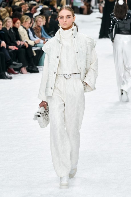 Модели коллекции Chanel