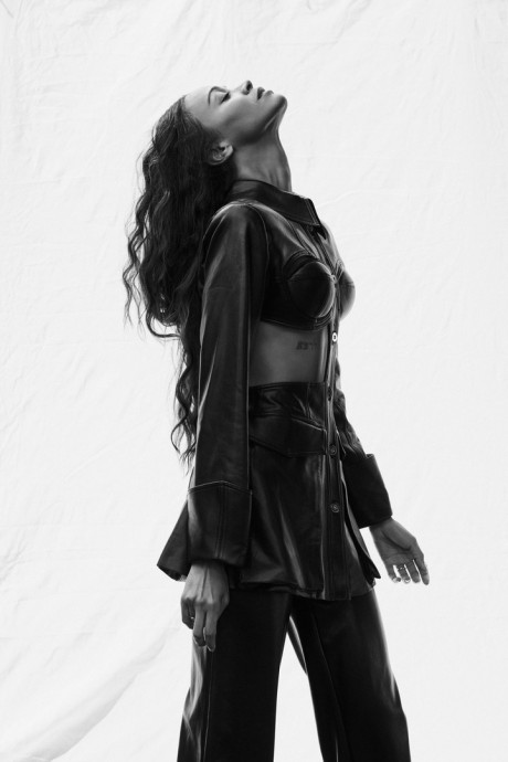 Зои Салдана (Zoe Saldana) в фотосессии для журнала Marie Claire UK (2023) Зои Салдана (Zoe Saldana) в фотосессии для журнала Marie Claire UK (2023)