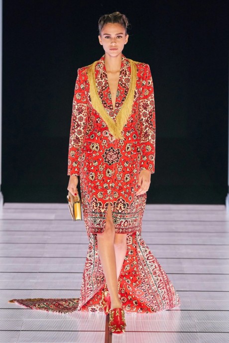 Коллекция Moschino Ready-To-Wear Осень-Зима 2022/2023 Коллекция Moschino Ready-To-Wear Осень-Зима 2022/2023