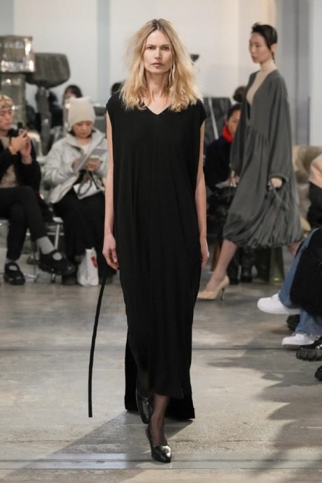 Коллекция Marie Adam-Leenaerdt Ready-To-Wear Осень-Зима 2025-2026 Коллекция Marie Adam-Leenaerdt Ready-To-Wear Осень-Зима 2025-2026