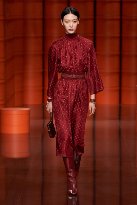 Коллекция Hermès Ready-To-Wear Осень-Зима 2021/2022