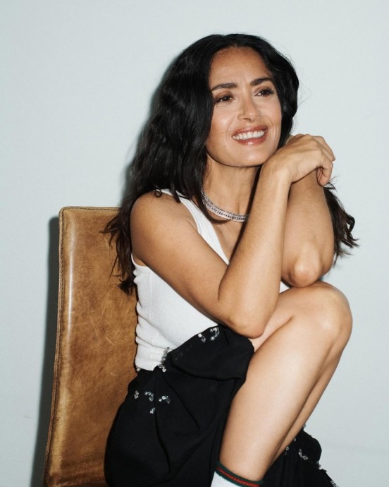 Сальма Хайек (Salma Hayek) в фотосессии для WSJ. Magazine (2024) Сальма Хайек (Salma Hayek) в фотосессии для WSJ. Magazine (2024)