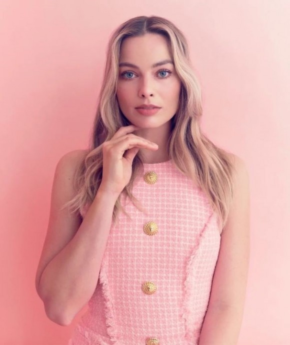 Марго Робби (Margot Robbie) в фотосессии для журнала Deadline (2024) Марго Робби (Margot Robbie) в фотосессии для журнала Deadline (2024)