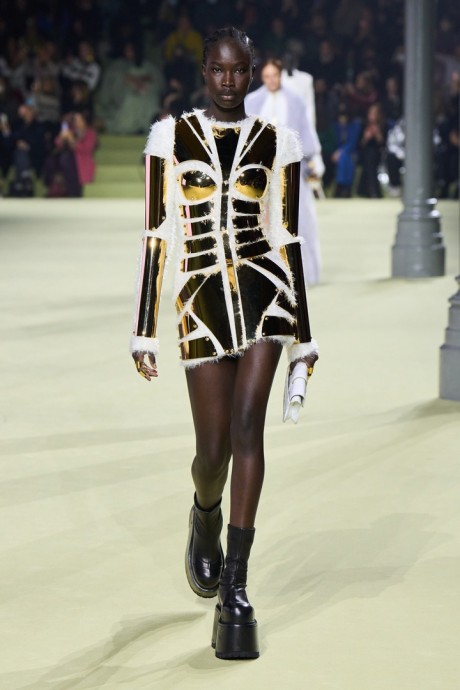 Коллекция Balmain Ready-To-Wear Осень-Зима 2022/2023