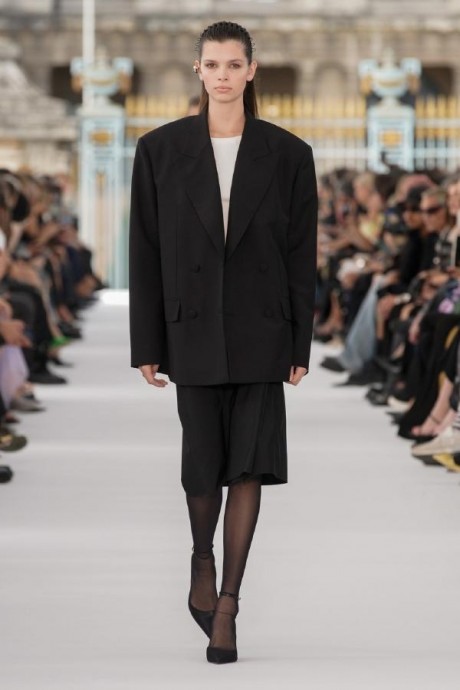 Коллекция Givenchy Ready-To-Wear Весна-Лето 2024