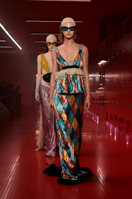 Коллекция Valentino Ready-To-Wear Осень-Зима 2025-2026 Коллекция Valentino Ready-To-Wear Осень-Зима 2025-2026