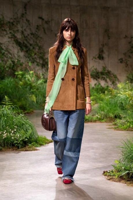 Обзор свежайшей коллекции от Gucci: Resort 2025