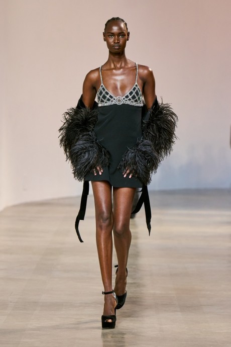Коллекция Elie Saab Ready-To-Wear Осень-Зима 2022/2023 Коллекция Elie Saab Ready-To-Wear Осень-Зима 2022/2023
