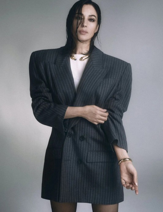 Моника Беллуччи (Monica Bellucci) в фотосессии для журнала Harper’s Bazaar Spain (2023)