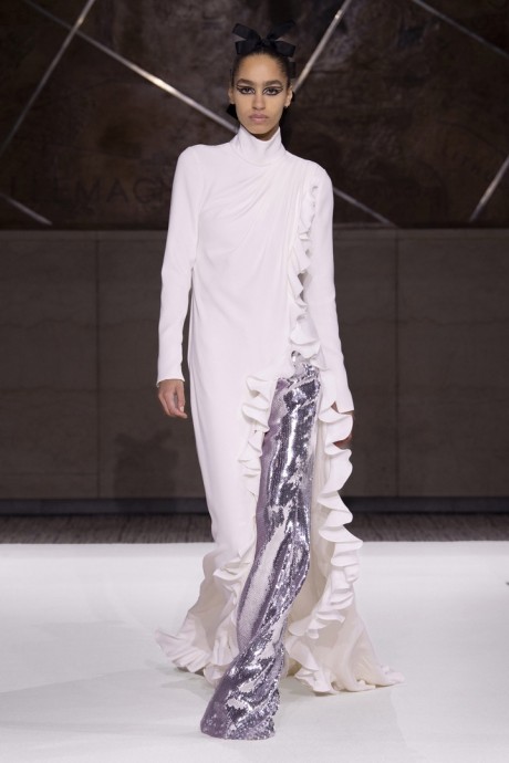 Коллекция Giambattista Valli Pre-Fall Осень-Зима 2022/2023