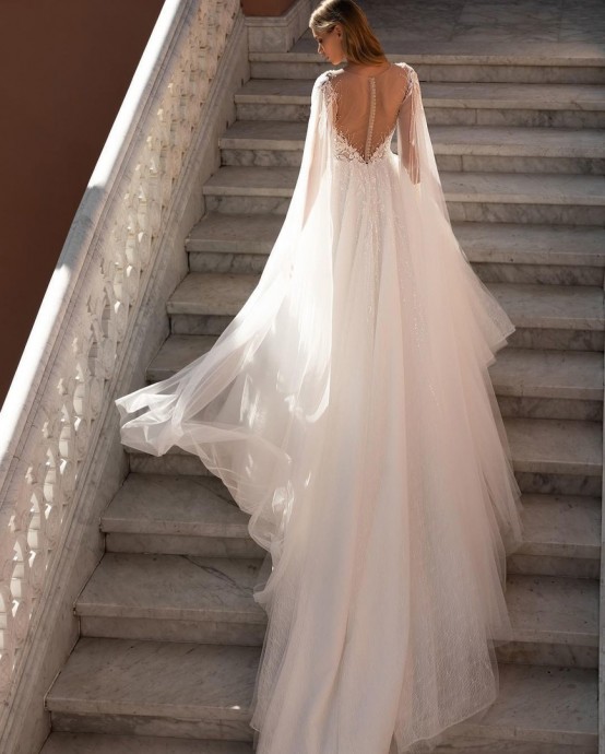 Несколько действительно роскошных свадебных платьев
