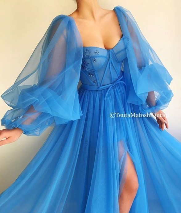 Прекрасные синие платья