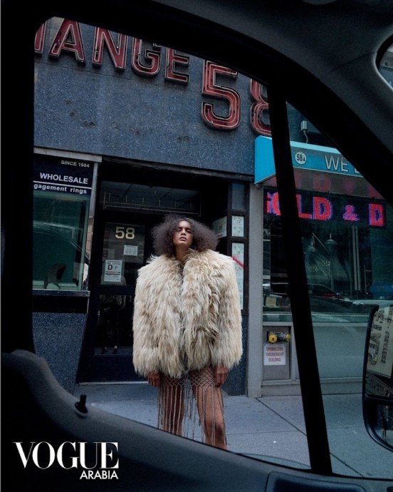 Malaika Holmen в съёмке 'Modern Lady' от David Roemer для Vogue Arabia за сентябрь 2024 Malaika Holmen в съёмке 'Modern Lady' от David Roemer для Vogue Arabia за сентябрь 2024