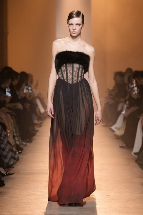 Коллекция Elie Saab Ready-To-Wear Осень-Зима 2025-2026