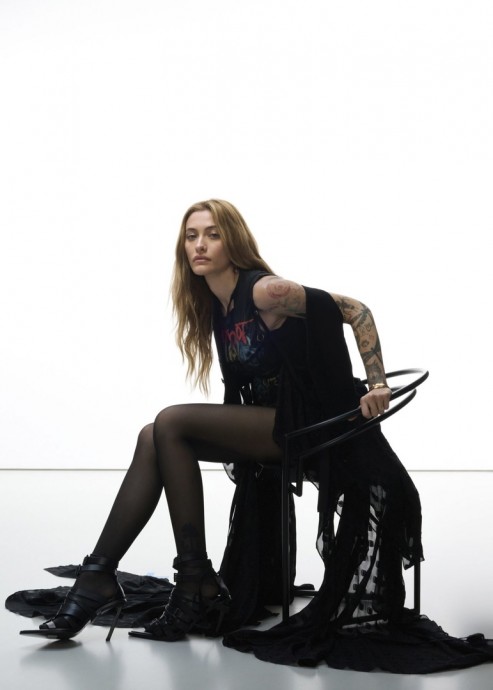 Пэрис Джексон (Paris Jackson) в фотосессии для журнала NYLON France (2024) Пэрис Джексон (Paris Jackson) в фотосессии для журнала NYLON France (2024)