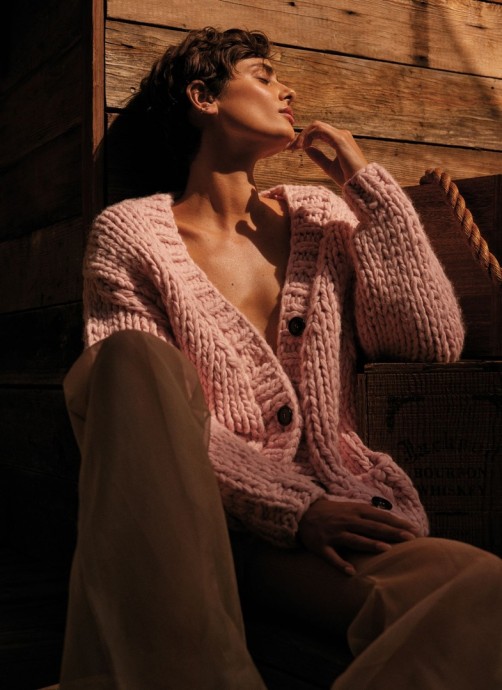 Тейлор Хилл (Taylor Hill) в фотосессии для C Magazine (2023) Тейлор Хилл (Taylor Hill) в фотосессии для C Magazine (2023)