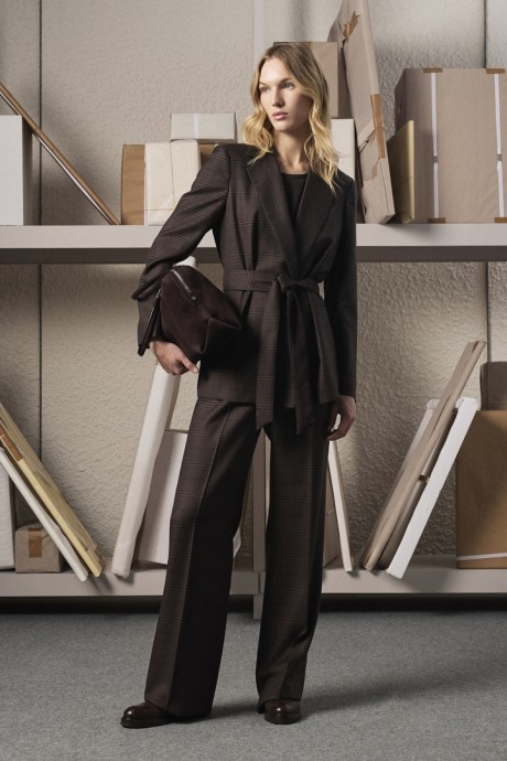 Коллекция: Kiton 2025/26