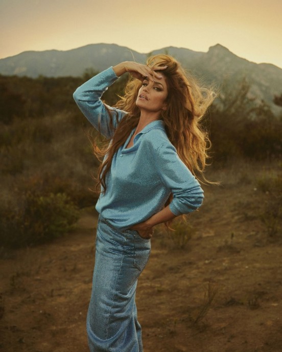 Синди Кроуфорд (Cindy Crawford) в фотосессии для журнала Flaunt (2024) Синди Кроуфорд (Cindy Crawford) в фотосессии для журнала Flaunt (2024)