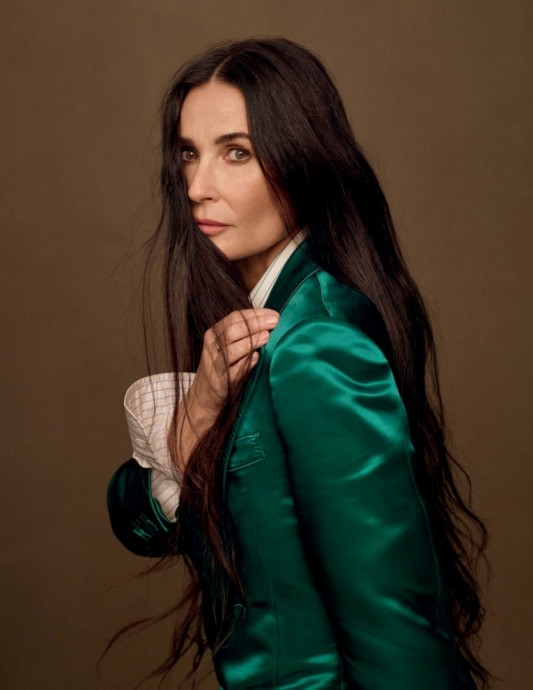 Деми Мур (Demi Moore) в фотосессии для журнала Vogue Spain