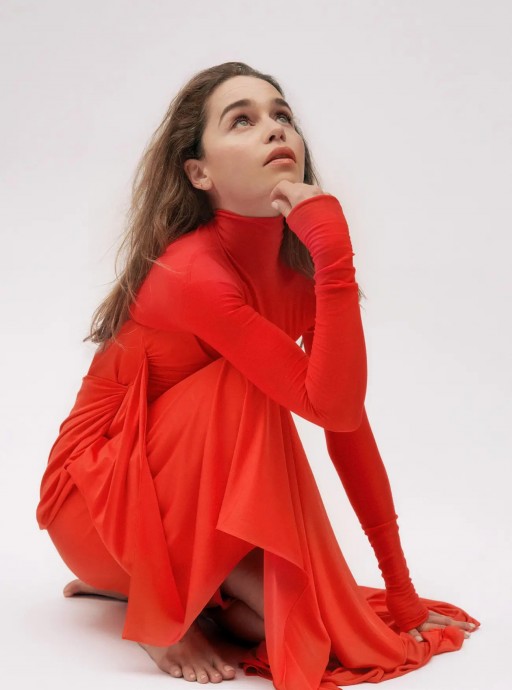 Эмилия Кларк (Emilia Clarke) в фотосессии для журнала Harper’s Bazaar UK (2024)