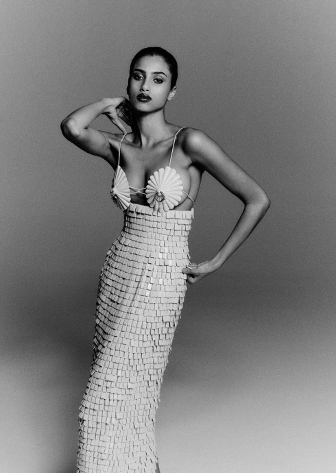 Имаан Хаммам (Imaan Hammam) в фотосессии для журнала Elle US (2023) Имаан Хаммам (Imaan Hammam) в фотосессии для журнала Elle US (2023)