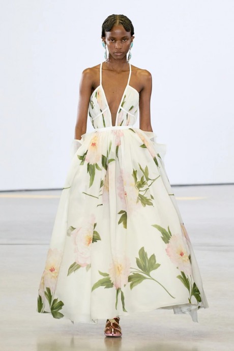 Коллекция Giambattista Valli Ready-To-Wear Весна-Лето 2023