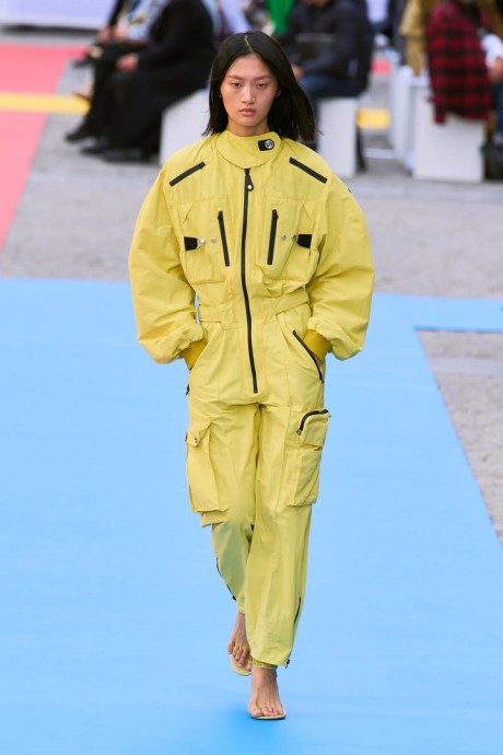 Коллекция Stella McCartney Ready-To-Wear Весна-Лето 2023 Коллекция Stella McCartney Ready-To-Wear Весна-Лето 2023