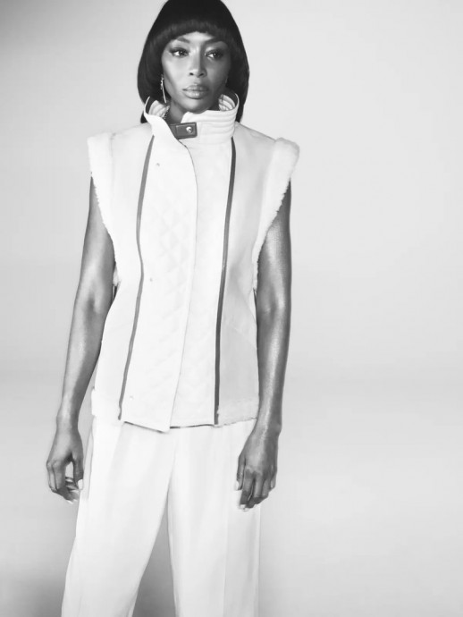 Наоми Кэмпбелл (Naomi Campbell) в фотосессии для Document Journal (2023) Наоми Кэмпбелл (Naomi Campbell) в фотосессии для Document Journal (2023)
