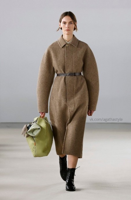 Коллекция Auralee Fall/Winter 2024 Paris
