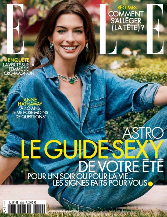 Энн Хэтэуэй (Anne Hathaway) в фотосессии для журнала ELLE France (2022)