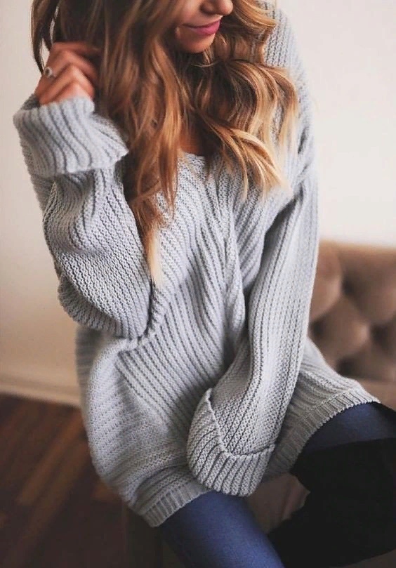 Простые платья-свитеры
