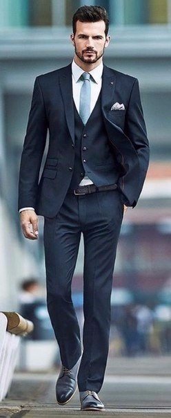 Look! Мужчины в костюмах! Look! Мужчины в костюмах!