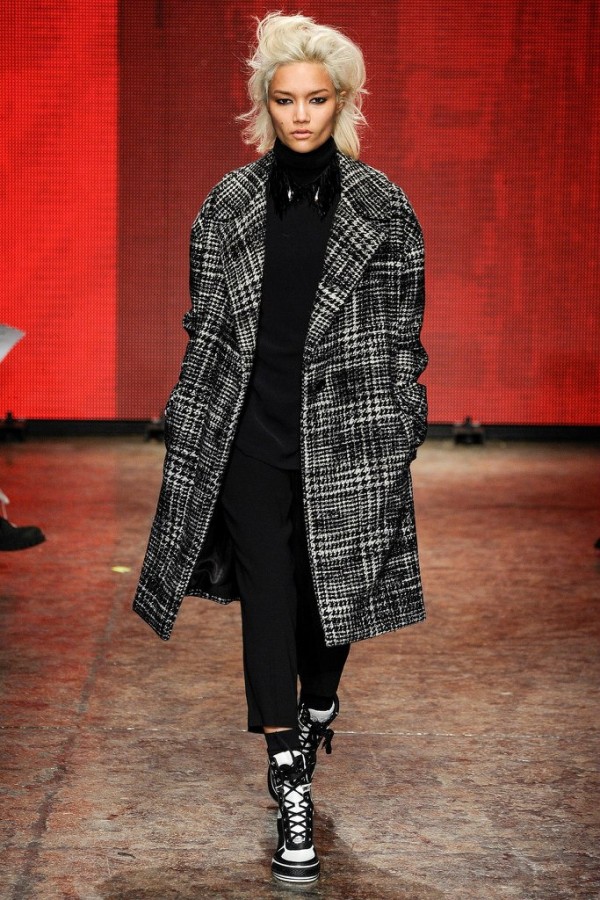 Модели коллекции DKNY Модели коллекции DKNY
