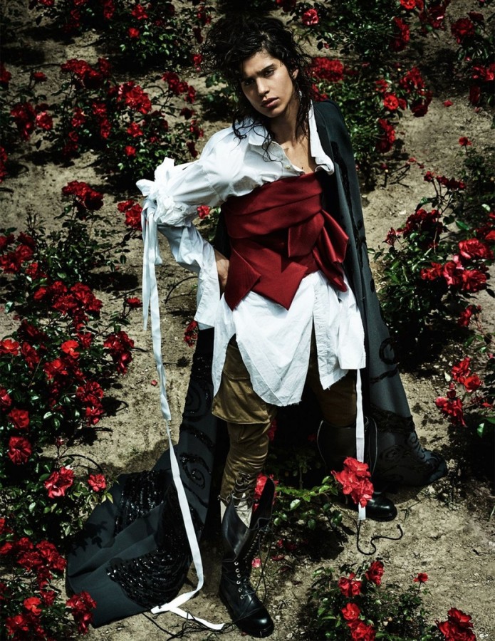 Mica Arganaraz for Vogue UK by Mario Testino Mica Arganaraz for Vogue UK by Mario Testino