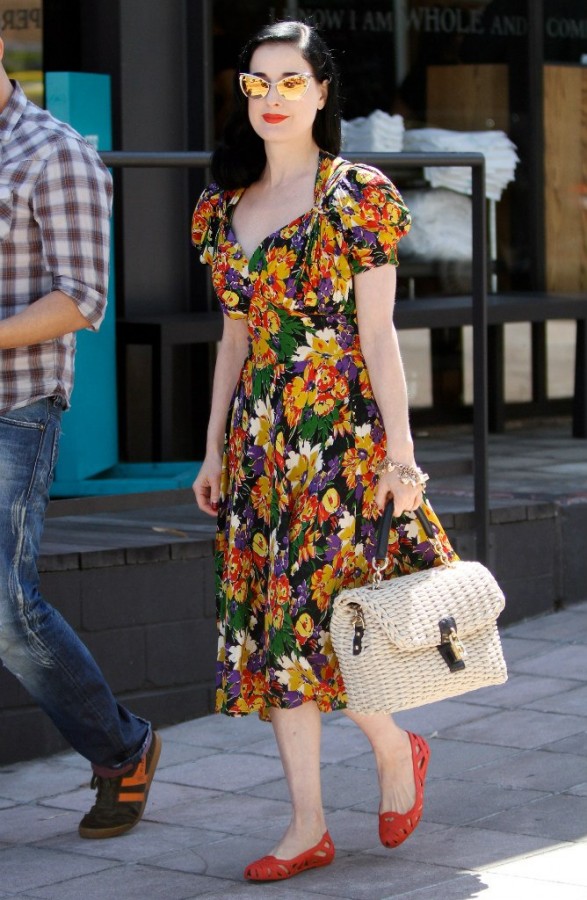Винтажный стиль Dita Von Teese Винтажный стиль Dita Von Teese