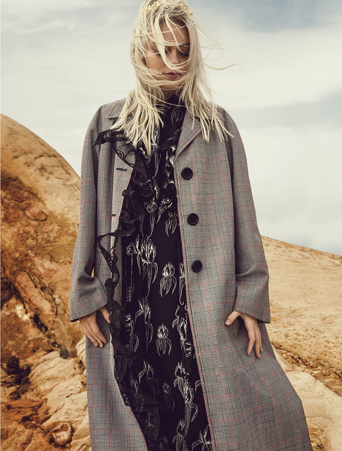 Pyper America Smith for L’Officiel Thailand by Chris Hunt Pyper America Smith for L’Officiel Thailand by Chris Hunt