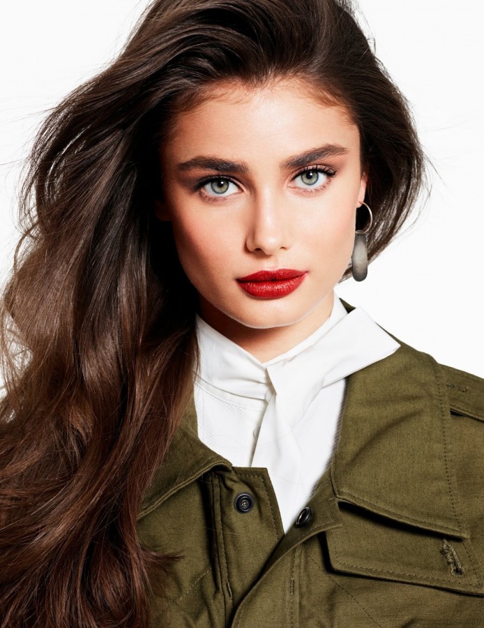 Taylor Hill for Vogue Mexico & Latin America by Phil Poynter Taylor Hill for Vogue Mexico & Latin America by Phil Poynter