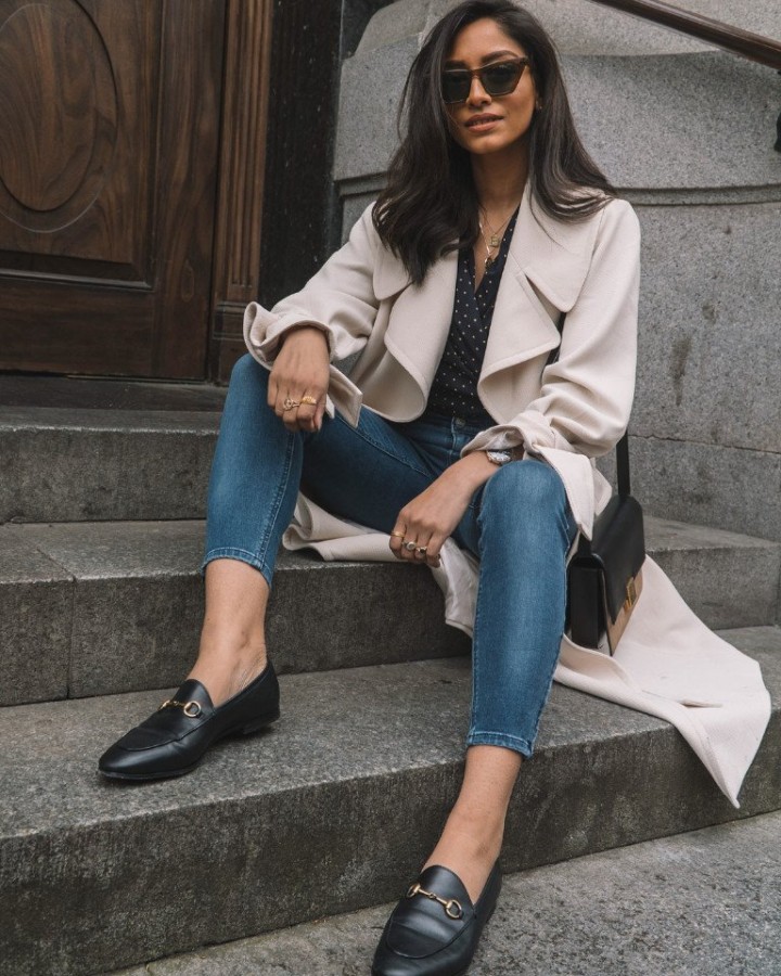 Тренчи и пальто: красивые минималистичные сочетания с брюками и джинсами