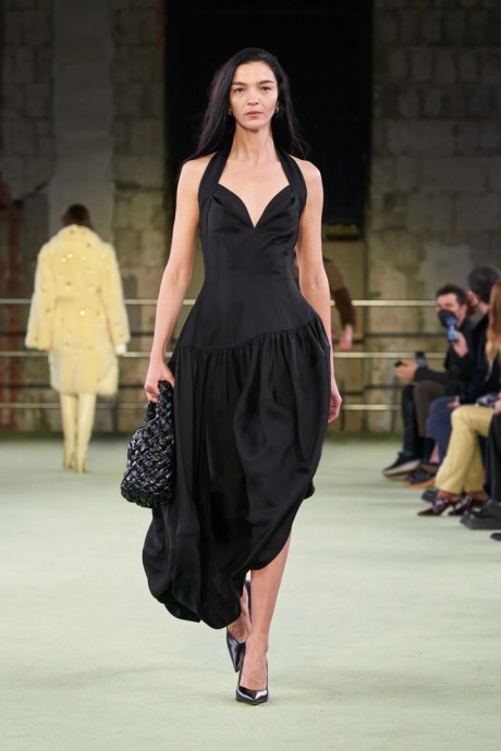 Коллекция Bottega Veneta Ready-To-Wear Осень-Зима 2022/2023 Коллекция Bottega Veneta Ready-To-Wear Осень-Зима 2022/2023