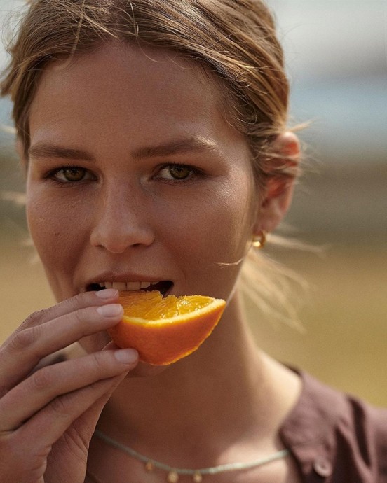 Anna Ewers в фотосессии для MASSIMO DUTTI Весна-Лето 2021 Swimwear Collection Anna Ewers в фотосессии для MASSIMO DUTTI Весна-Лето 2021 Swimwear Collection