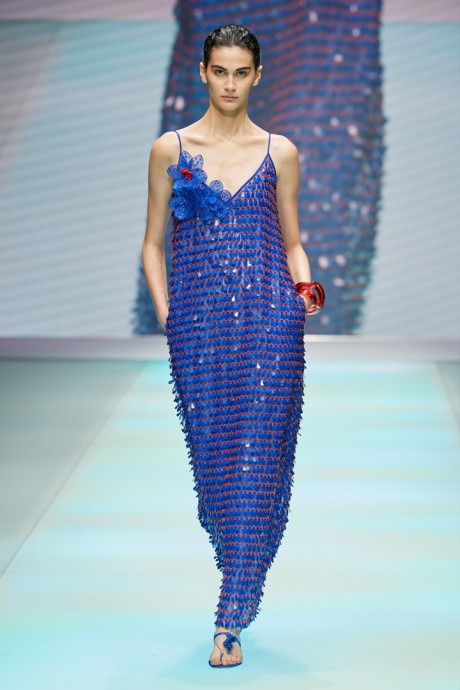 Коллекция Emporio Armani Ready-To-Wear Весна-Лето 2022 Коллекция Emporio Armani Ready-To-Wear Весна-Лето 2022