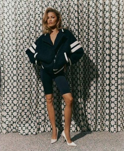 Зендея (Zendaya) в фотосессии для журнала Challengers (2024) Зендея (Zendaya) в фотосессии для журнала Challengers (2024)
