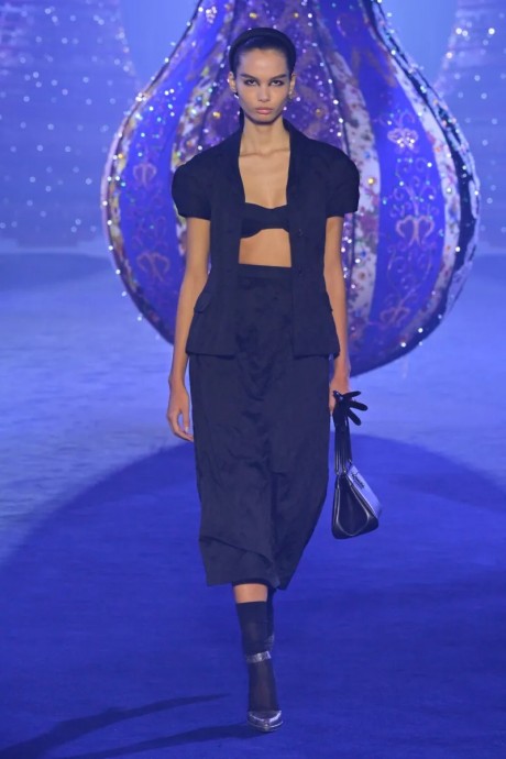 Коллекция Christian Dior Ready-To-Wear Осень-Зима 2023-2024 Коллекция Christian Dior Ready-To-Wear Осень-Зима 2023-2024