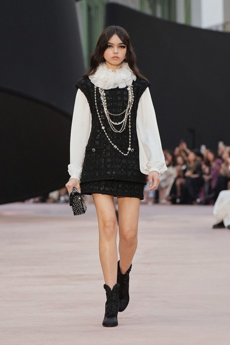 Chanel осень/зима 2025-2026