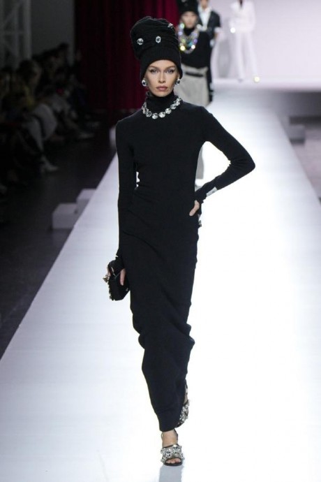 Коллекция Moschino Ready-To-Wear Весна-Лето 2024