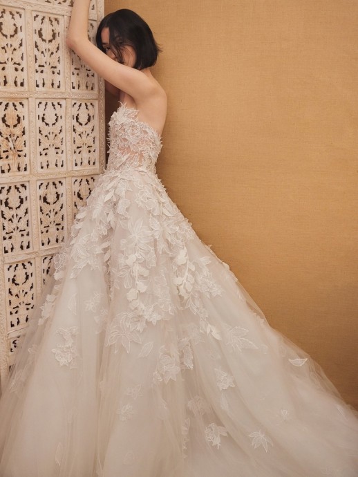 Высокая мода Oscar De La Renta Bridal Falll-Winter 2024/25 Высокая мода Oscar De La Renta Bridal Falll-Winter 2024/25