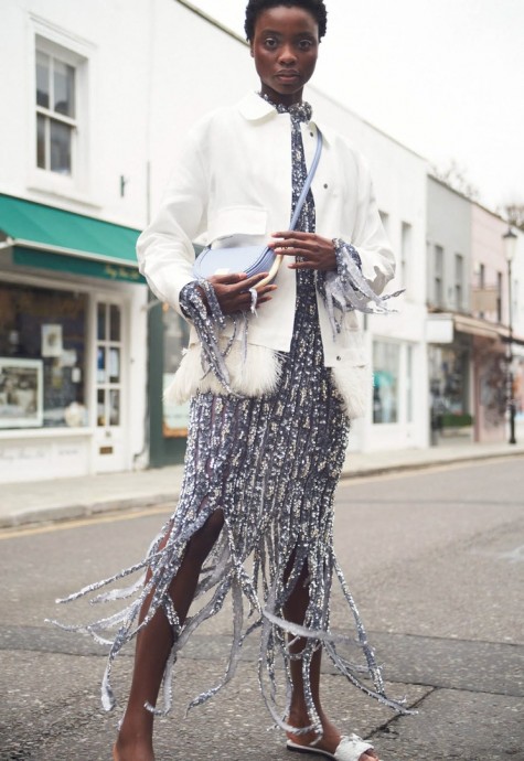 Модель Olamide Ogundele украсила страницы июньского Harper’s Bazaar UK Модель Olamide Ogundele украсила страницы июньского Harper’s Bazaar UK