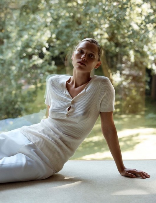 Хана Жирикова (Hana Jirickova) в фотосессии для журнала Vogue Thailand (2024) Хана Жирикова (Hana Jirickova) в фотосессии для журнала Vogue Thailand (2024)