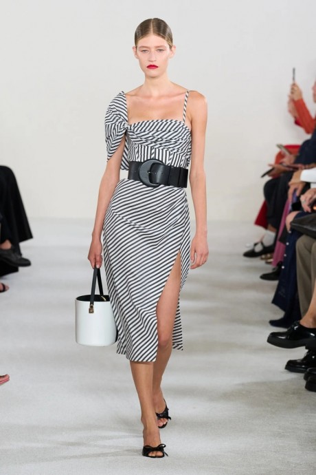 Коллекция Carolina Herrera Ready-To-Wear Весна-Лето 2023 Коллекция Carolina Herrera Ready-To-Wear Весна-Лето 2023
